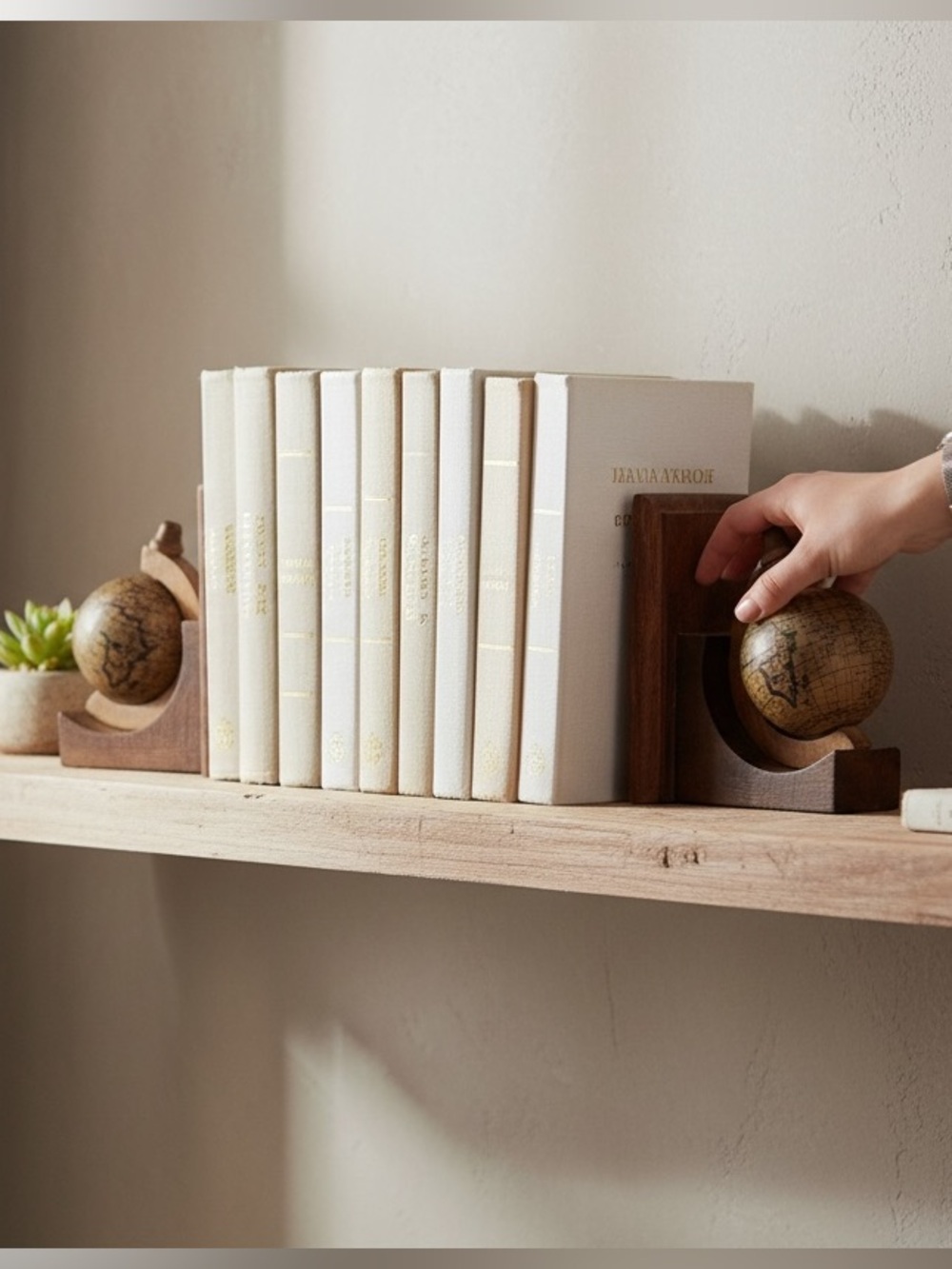 Vintage Globe Bookends Rotating Wooden Old World Map Wood‎ Rustic Library Decor
